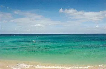 Starfish Discovery Bay Holetown 3*,